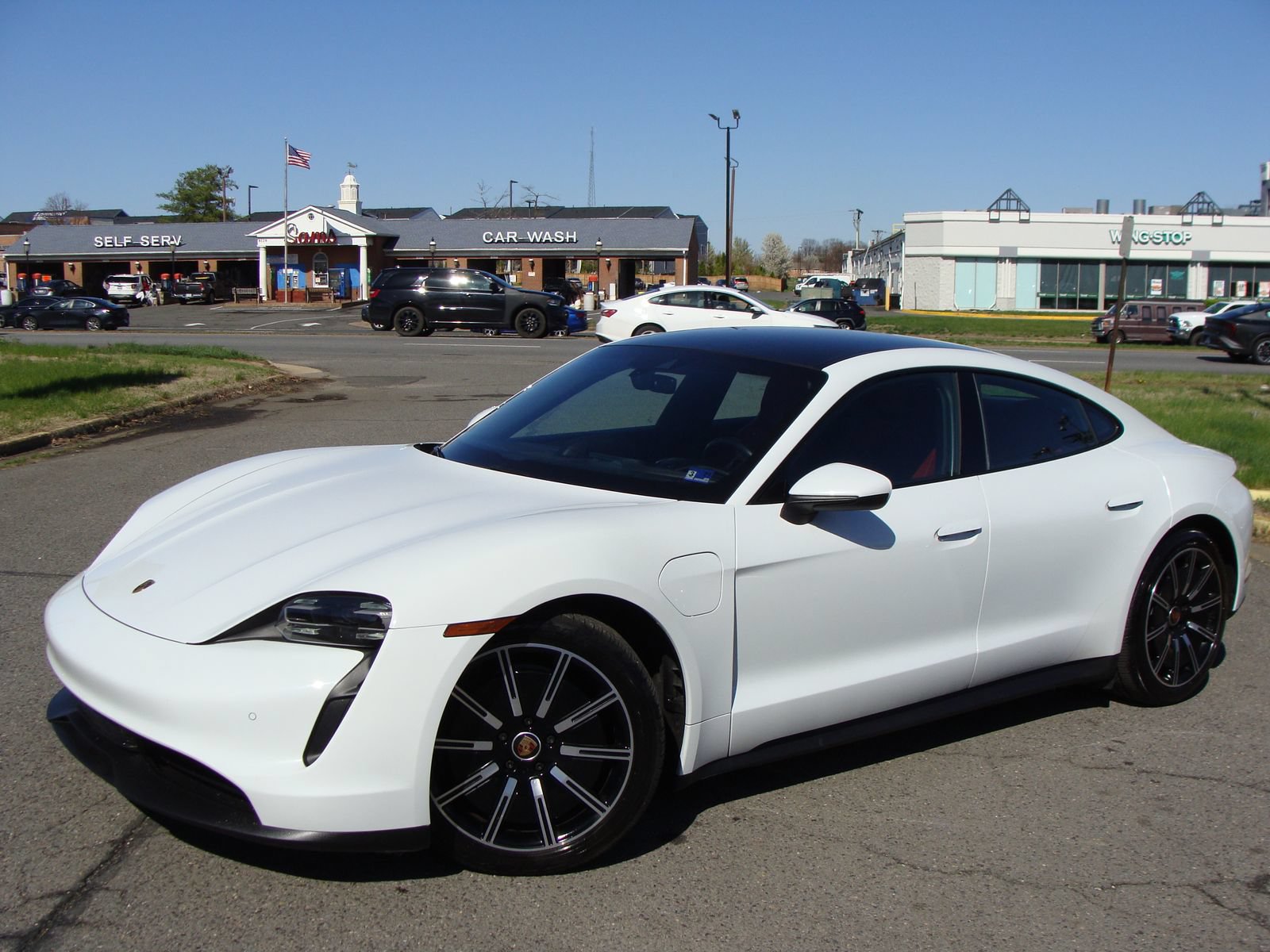 Used 2020 Porsche Taycan 4S AWD/4WD image 3