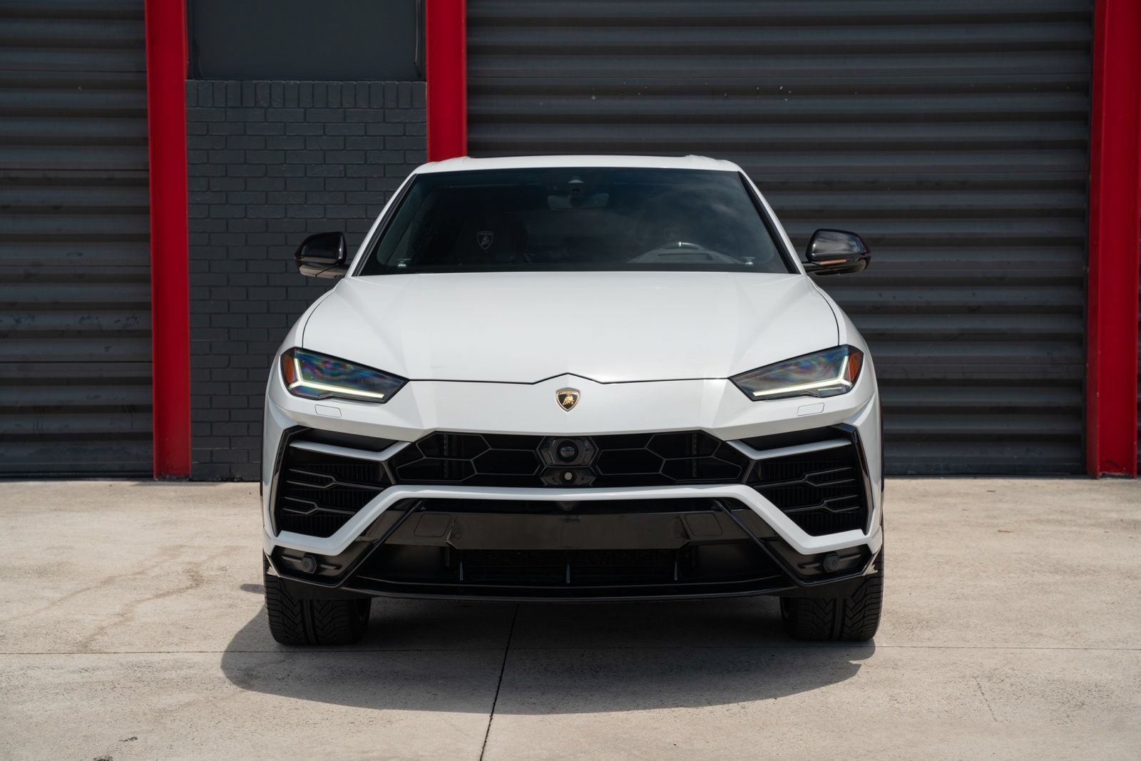 Used 2022 Lamborghini Urus AWD/4WD image 5