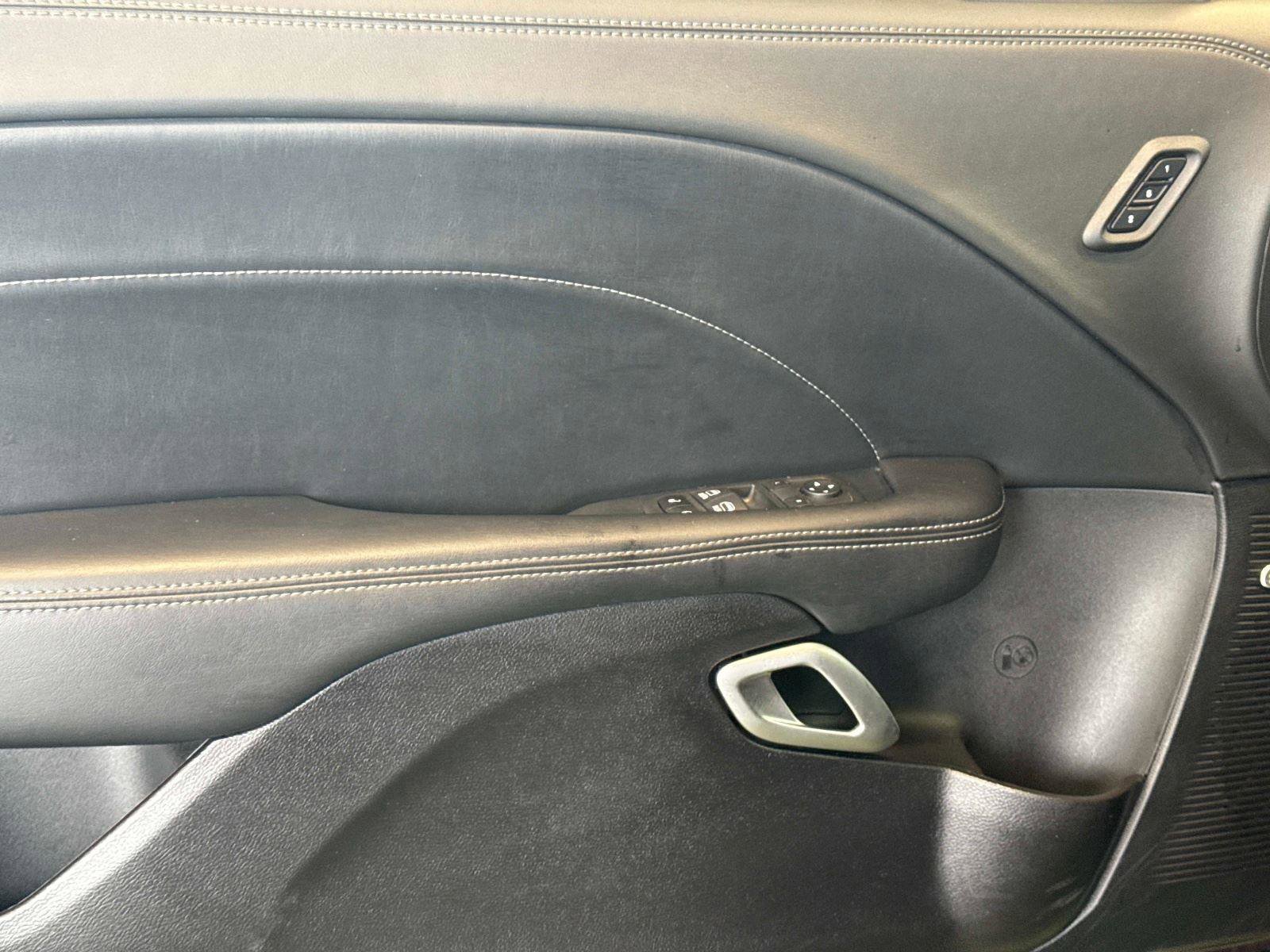 Used 2022 Dodge Challenger R/T Scat Pack w/ T/A Package image 12