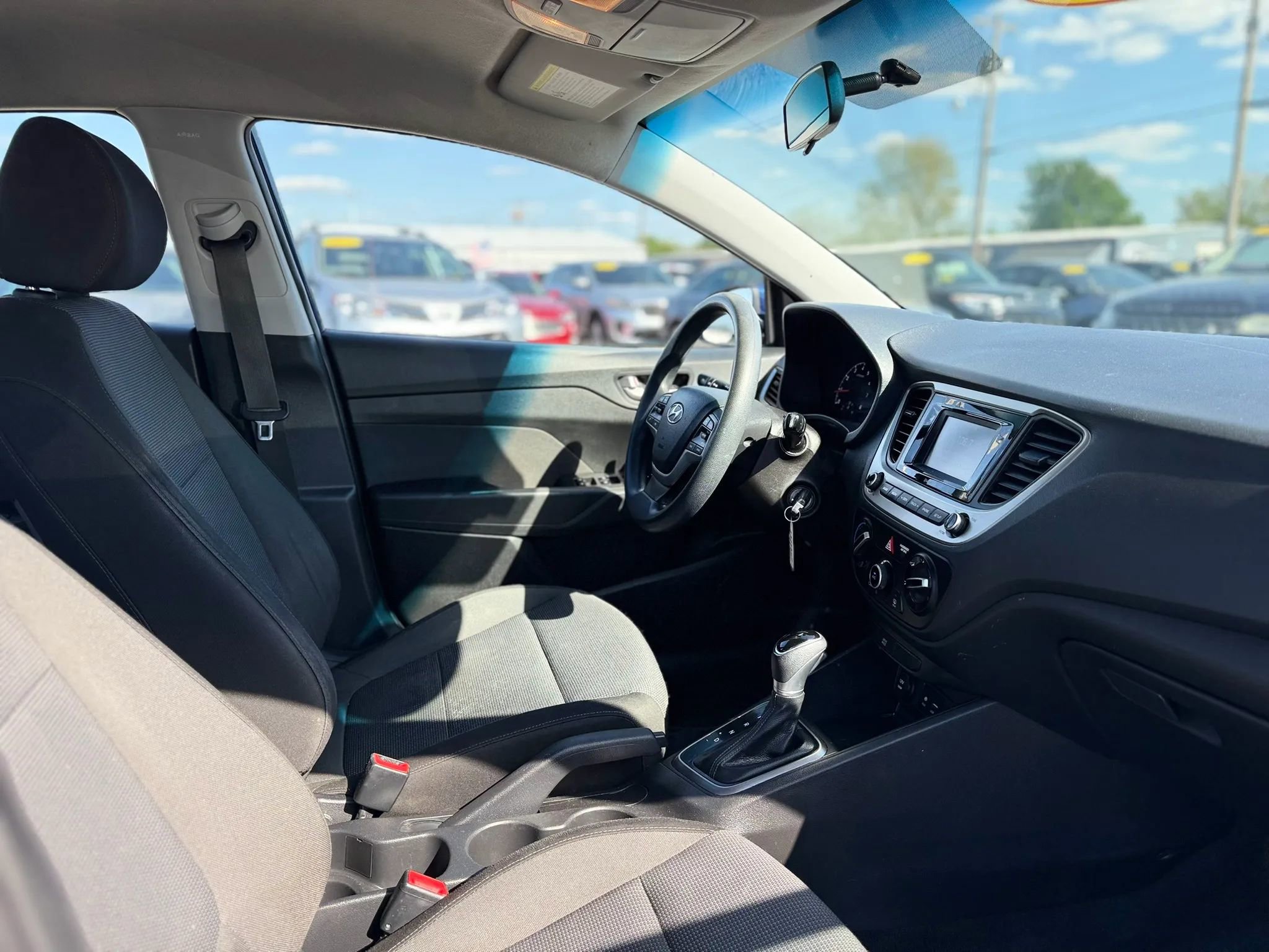 Used 2018 Hyundai Accent SE FWD image 36