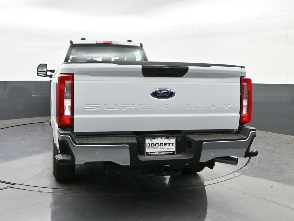 New 2026 Ford F250 XL w/ XL Chrome Package RWD image 8