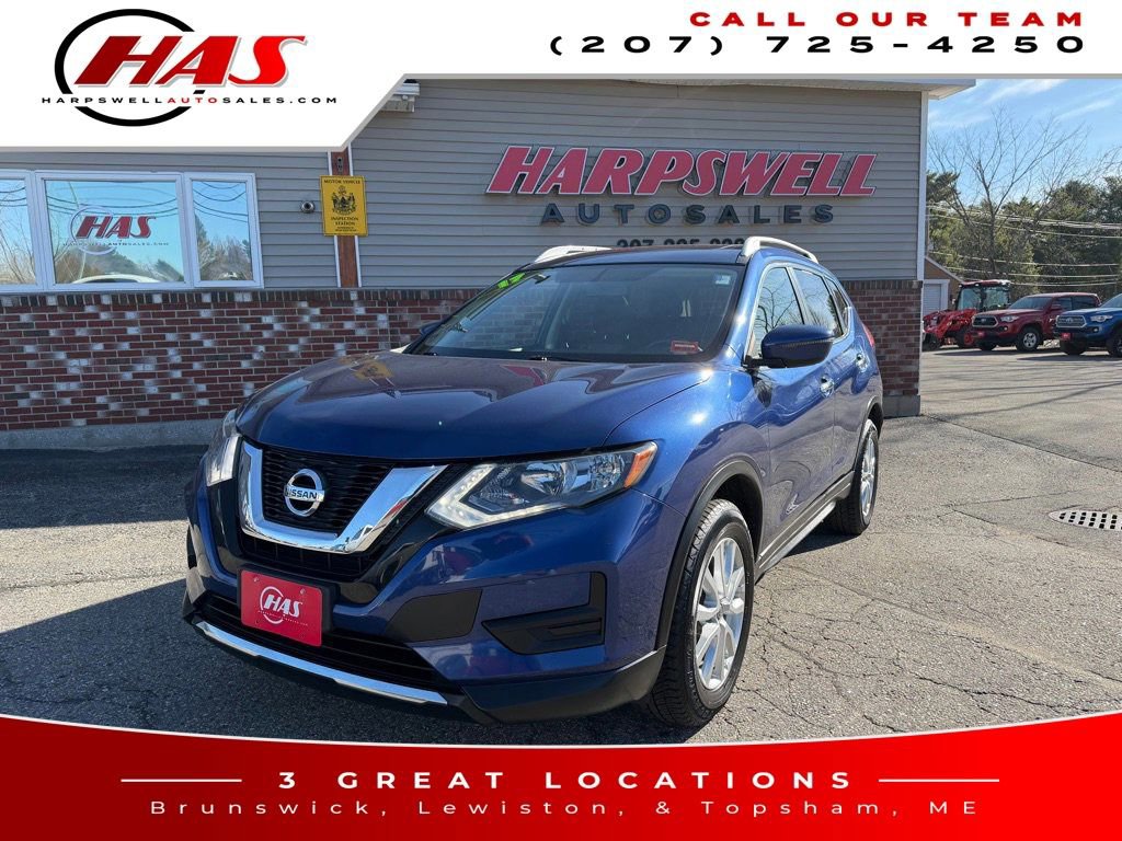 Used 2017 Nissan Rogue SV