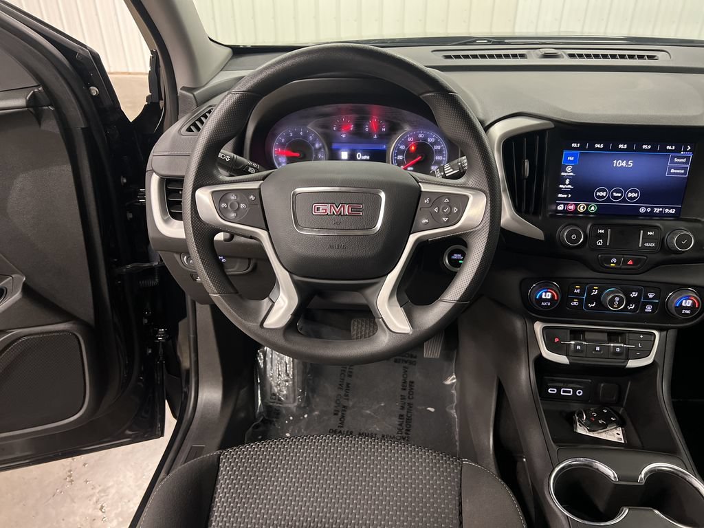 Certified 2023 GMC Terrain SLE w/ Driver Convenience Package AWD/4WD image 18