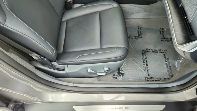 Used 2024 Lucid Air Touring image 22