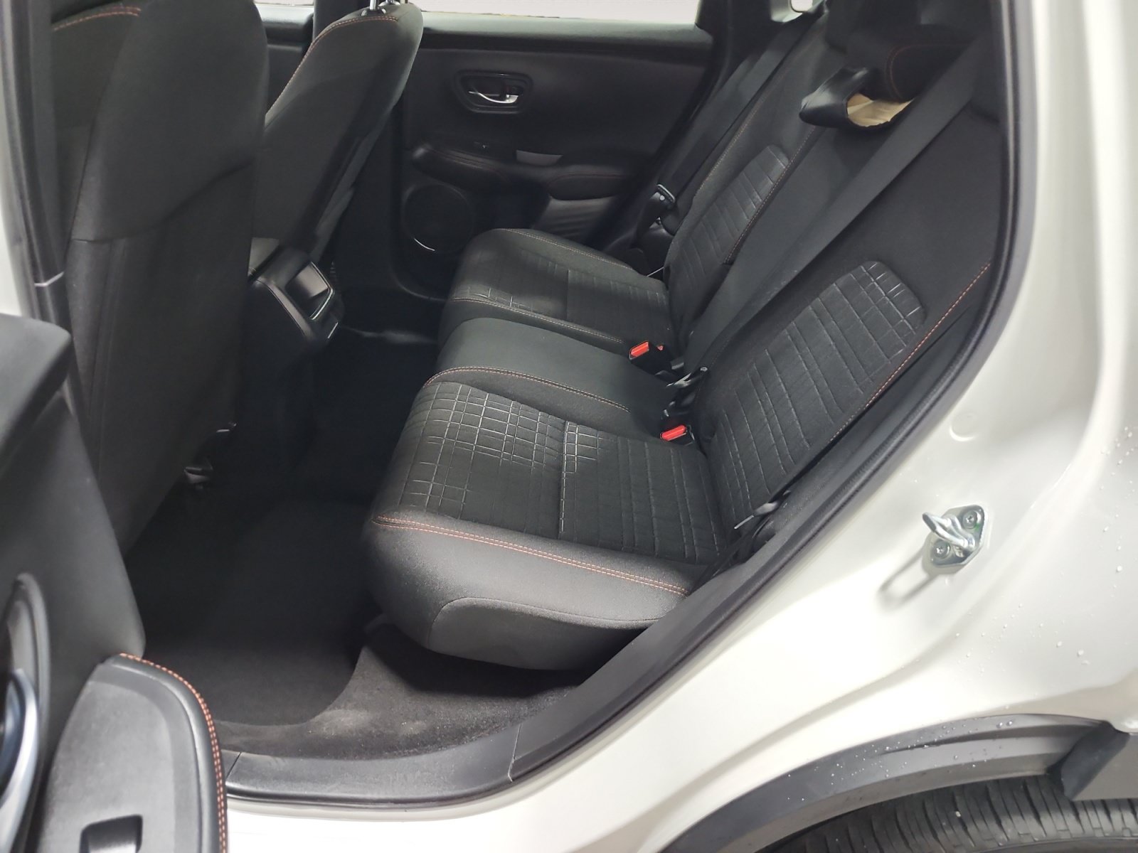 Used 2025 Honda HR-V Sport image 14