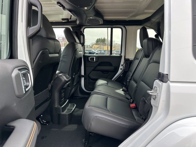 New 2025 Jeep Wrangler Sahara image 17