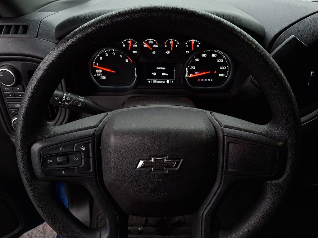 Used 2022 Chevrolet Silverado 1500 Custom Trail Boss w/ LPO, Dark Essentials Package image 17