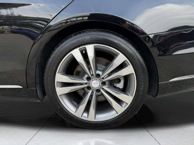 Used 2015 Mercedes-Benz S 550 4MATIC Sedan image 50
