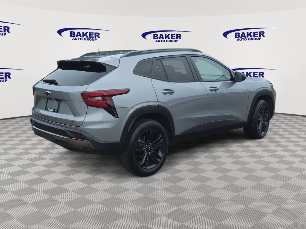 Used 2025 Chevrolet Trax ACTIV w/ Driver Confidence Package FWD image 5