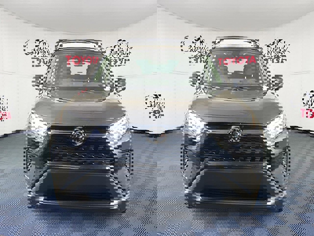 Used 2025 Toyota RAV4 LE image 3