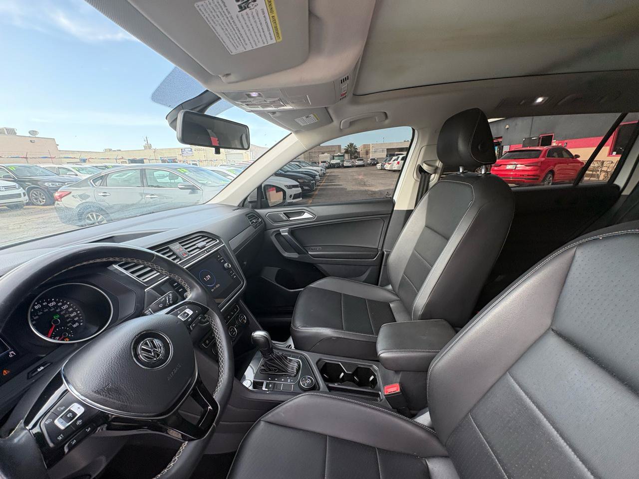 Used 2014 Volkswagen Touareg Sport AWD/4WD image 13