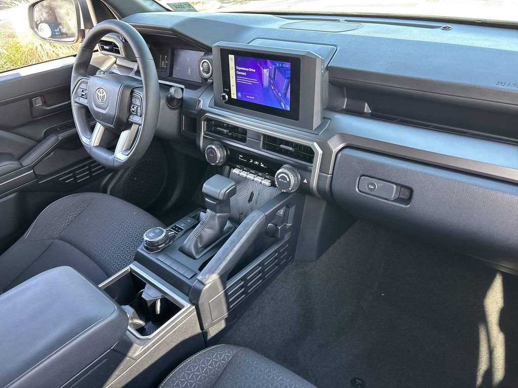 Used 2025 Toyota 4Runner SR5 image 29