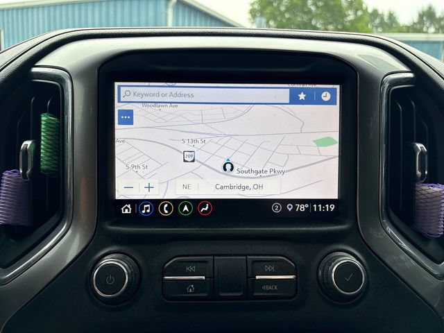 Used 2020 Chevrolet Silverado 1500 LTZ w/ LTZ Convenience Package AWD/4WD image 16