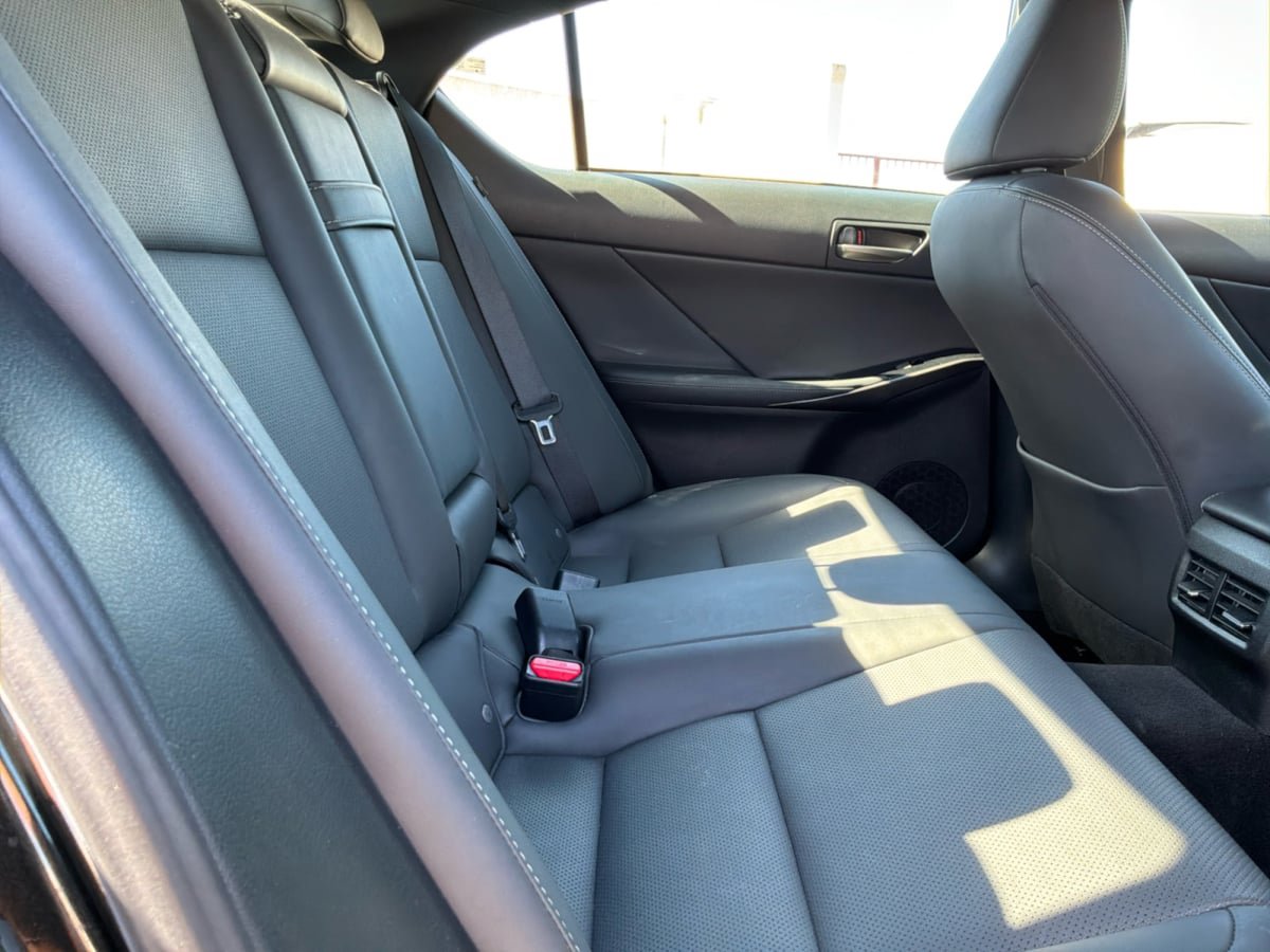 Used 2021 Lexus IS 300 w/ Comfort Package RWD image 20