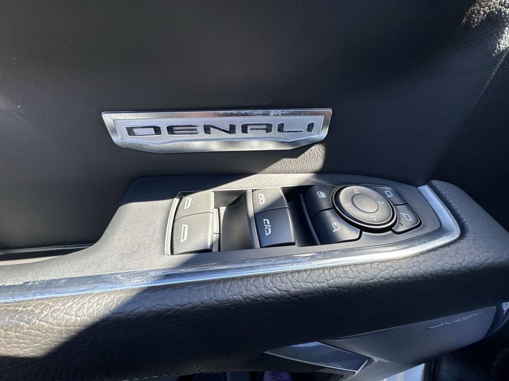 Used 2024 GMC Sierra 1500 Denali image 13