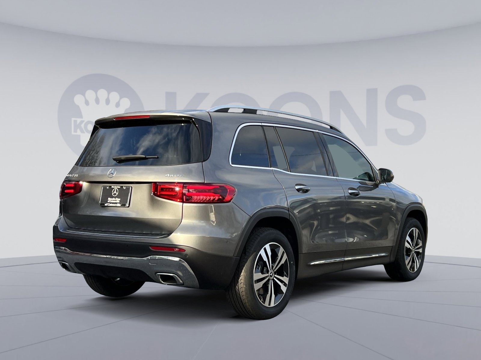New 2026 Mercedes-Benz GLB 250 4MATIC image 5