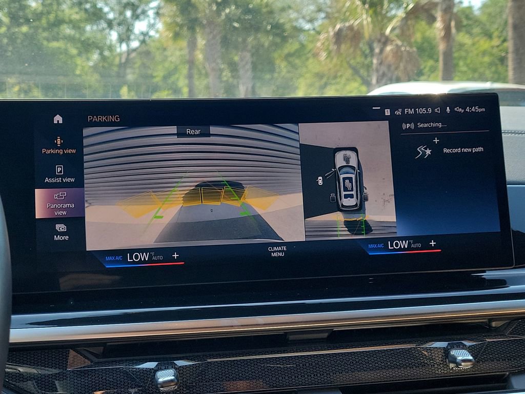 Used 2023 BMW X7 xDrive40i w/ Executive Package image 30