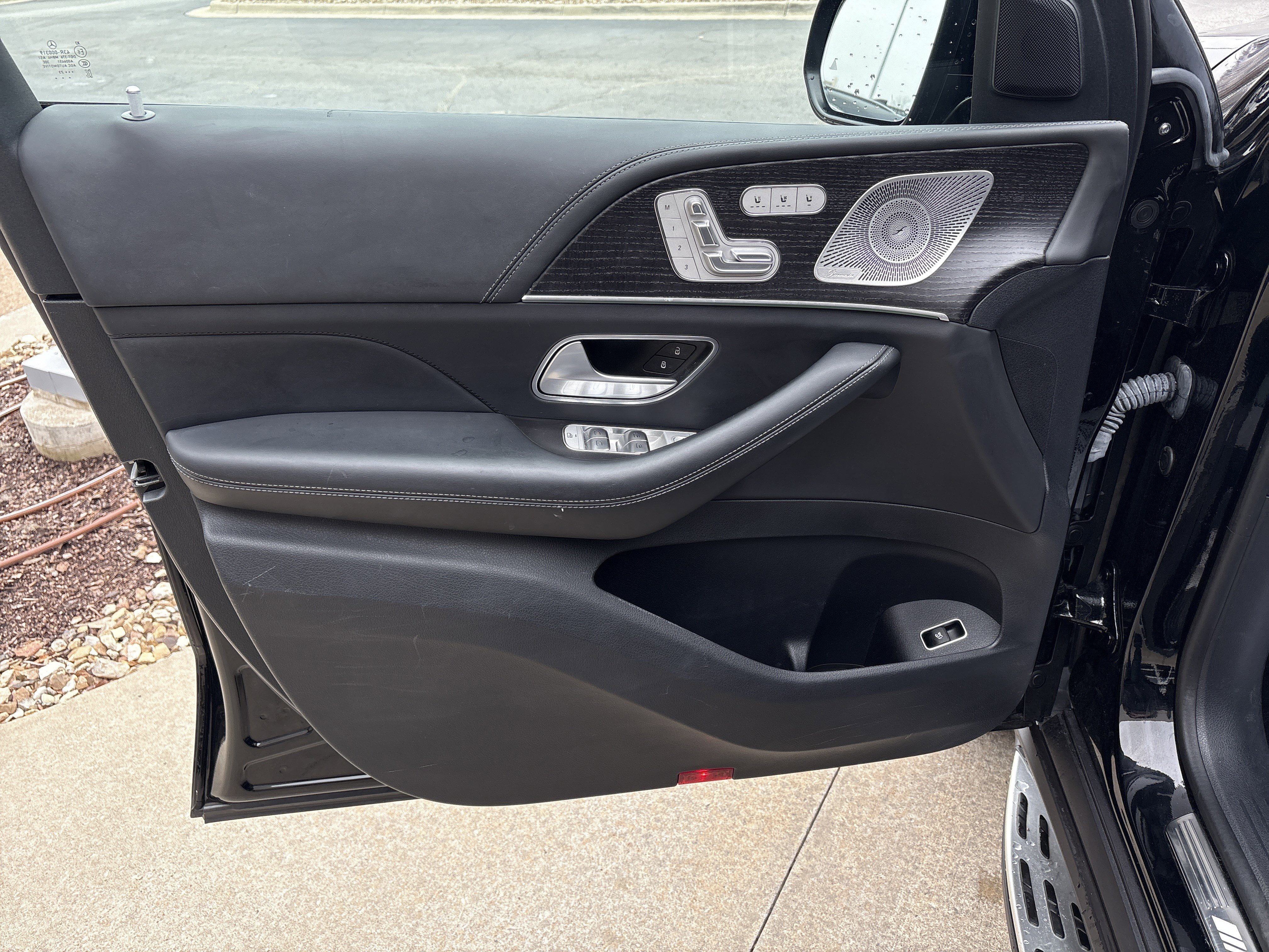 Used 2023 Mercedes-Benz GLS 63 AMG 4MATIC image 13