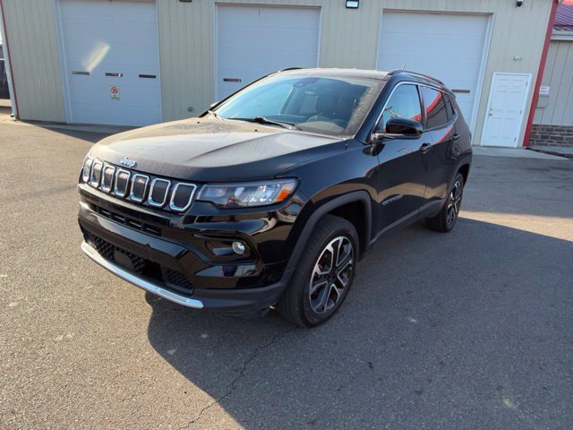 Used 2022 Jeep Compass Limited AWD/4WD image 7