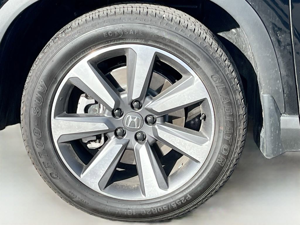 Used 2025 Honda Pilot Elite image 34