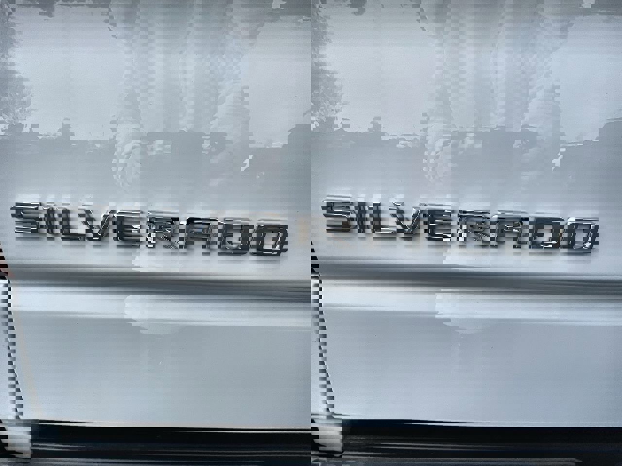 Used 2021 Chevrolet Silverado 1500 LTZ w/ Technology Package image 32