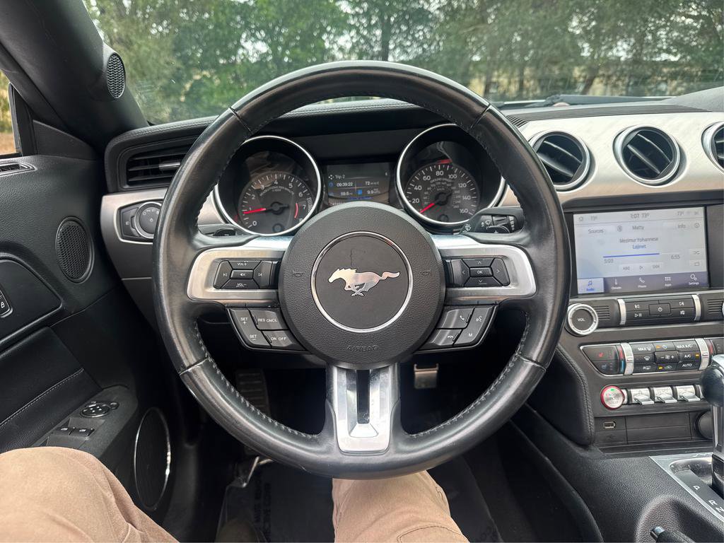 Used 2020 Ford Mustang Premium image 18