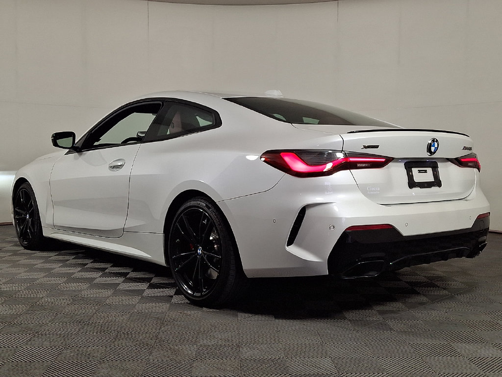 Certified 2024 BMW 440i xDrive Coupe w/ Premium Package AWD/4WD image 7
