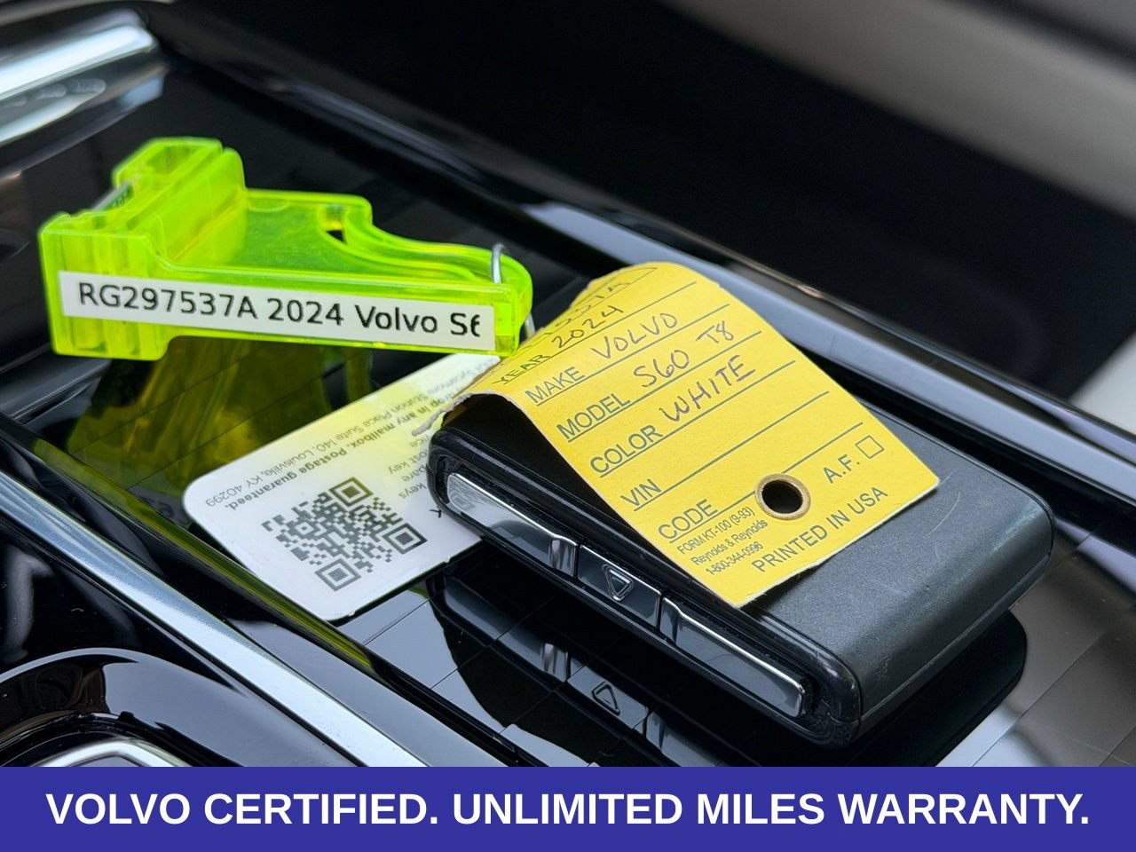 Certified 2024 Volvo S60 T8 Plus w/ Climate Package AWD/4WD image 37