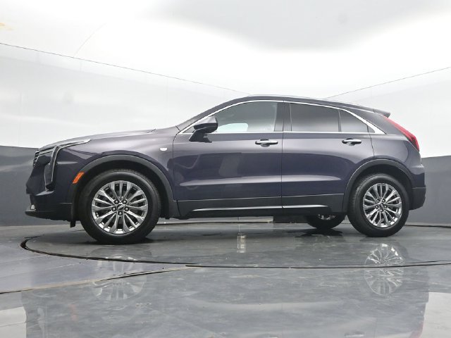 Certified 2025 Cadillac XT4 Premium Luxury FWD image 43