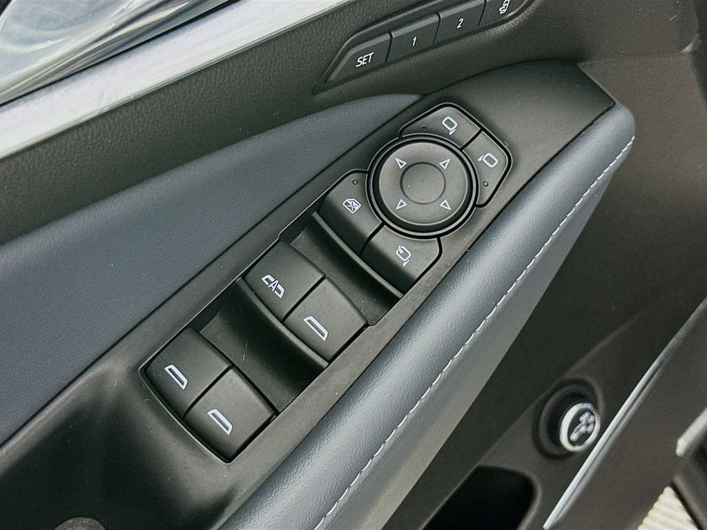Used 2023 Buick Enclave Premium w/ LPO, Floor Liner Package AWD/4WD image 25