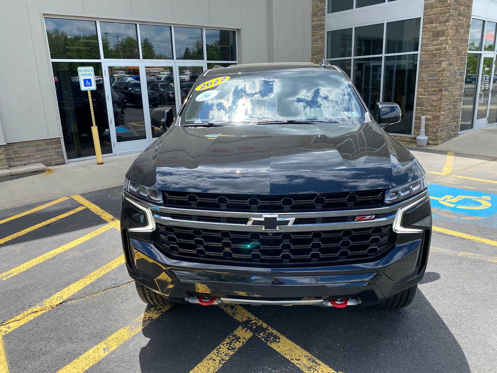 Used 2022 Chevrolet Tahoe Z71 w/ Off-Road Capability Package AWD/4WD image 13
