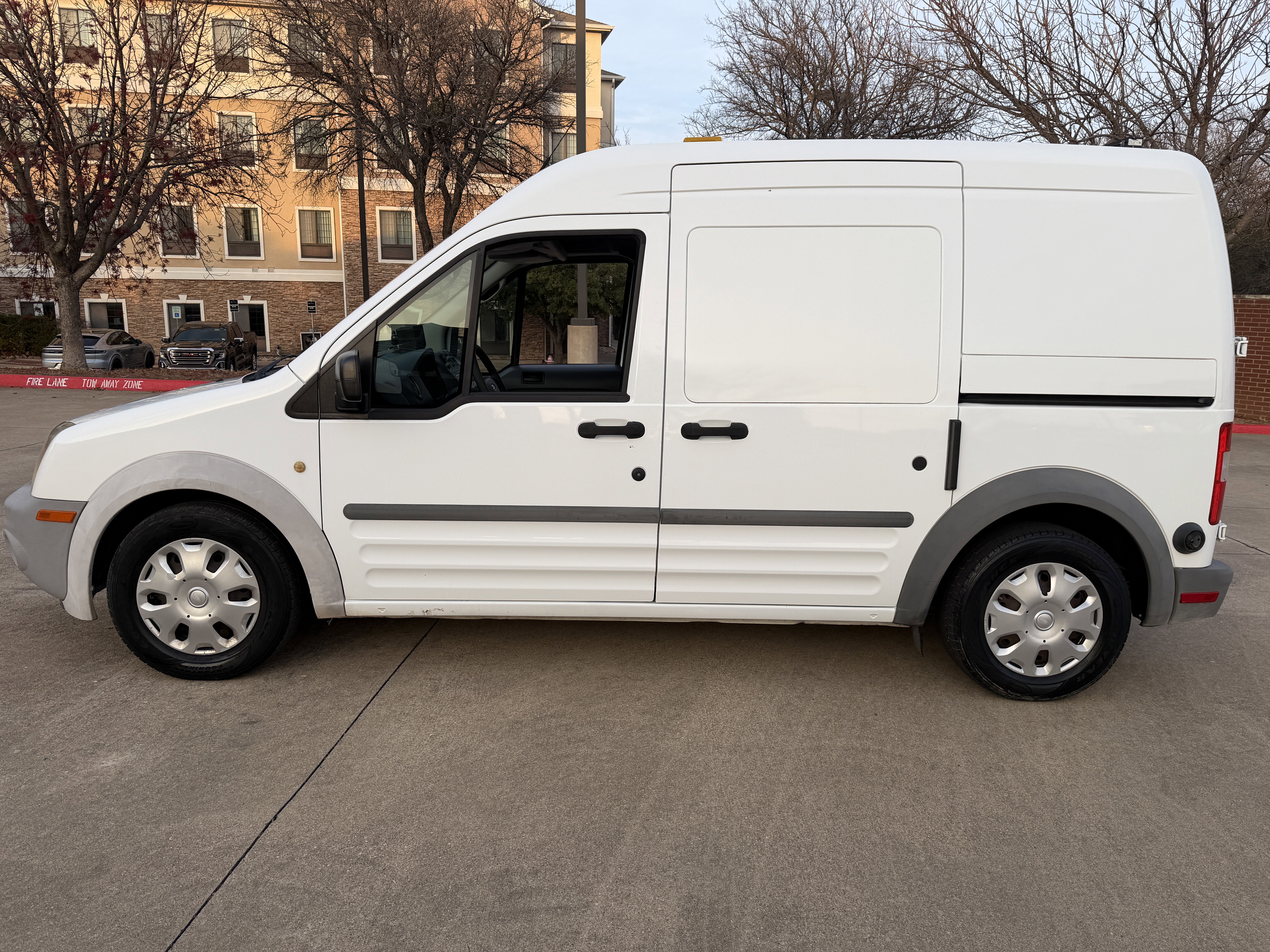 Used 2012 Ford Transit Connect XL w/ Fleet XL PWR Group FWD image 4