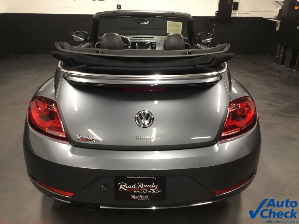 Used 2019 Volkswagen Beetle 2.0T S image 9