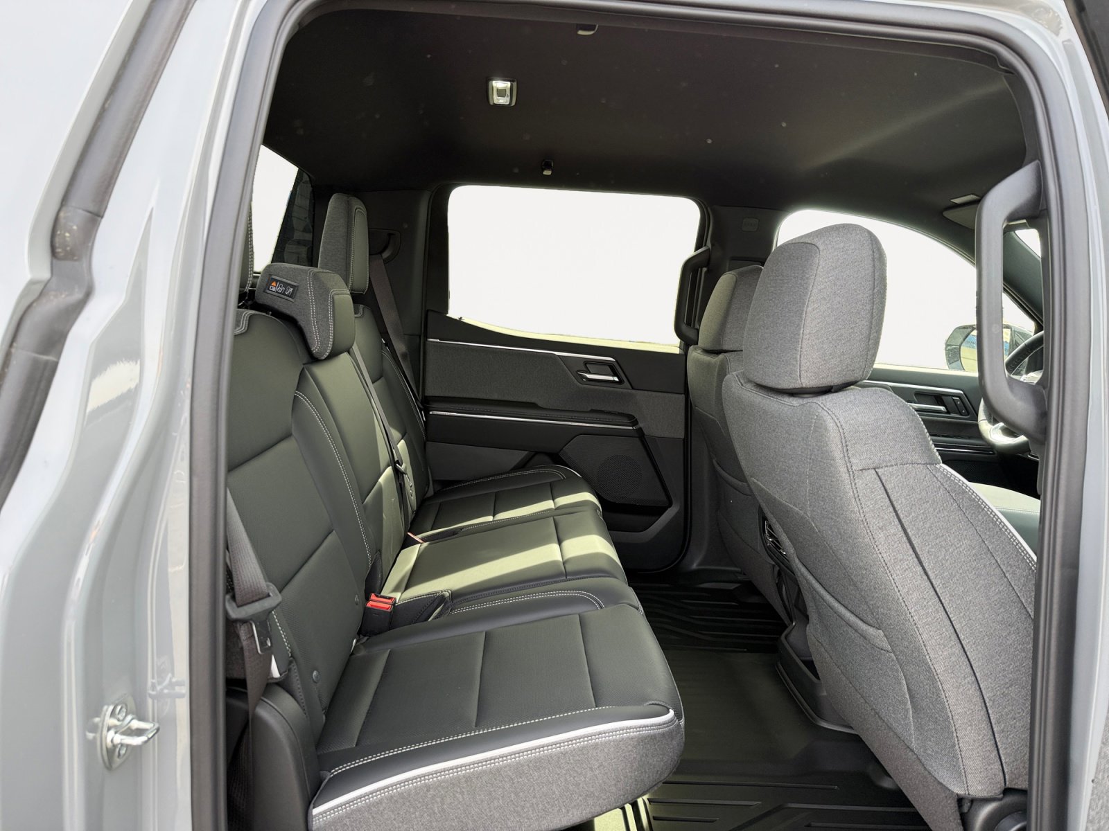 New 2026 GMC Sierra EV Elevation w/ LPO, Elevation Dark Package image 18