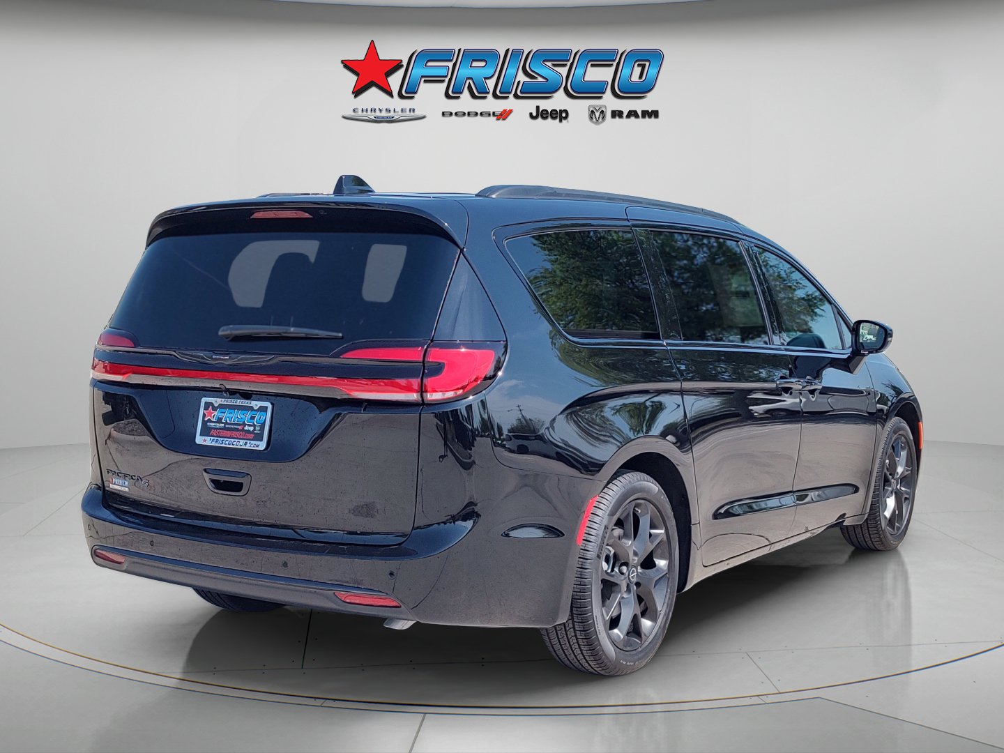 New 2026 Chrysler Pacifica Select w/ S Appearance Package FWD image 7