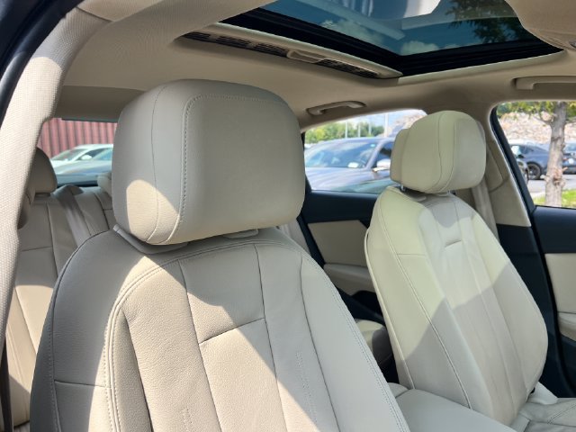 Used 2018 Audi A4 2.0T Prestige AWD/4WD image 33