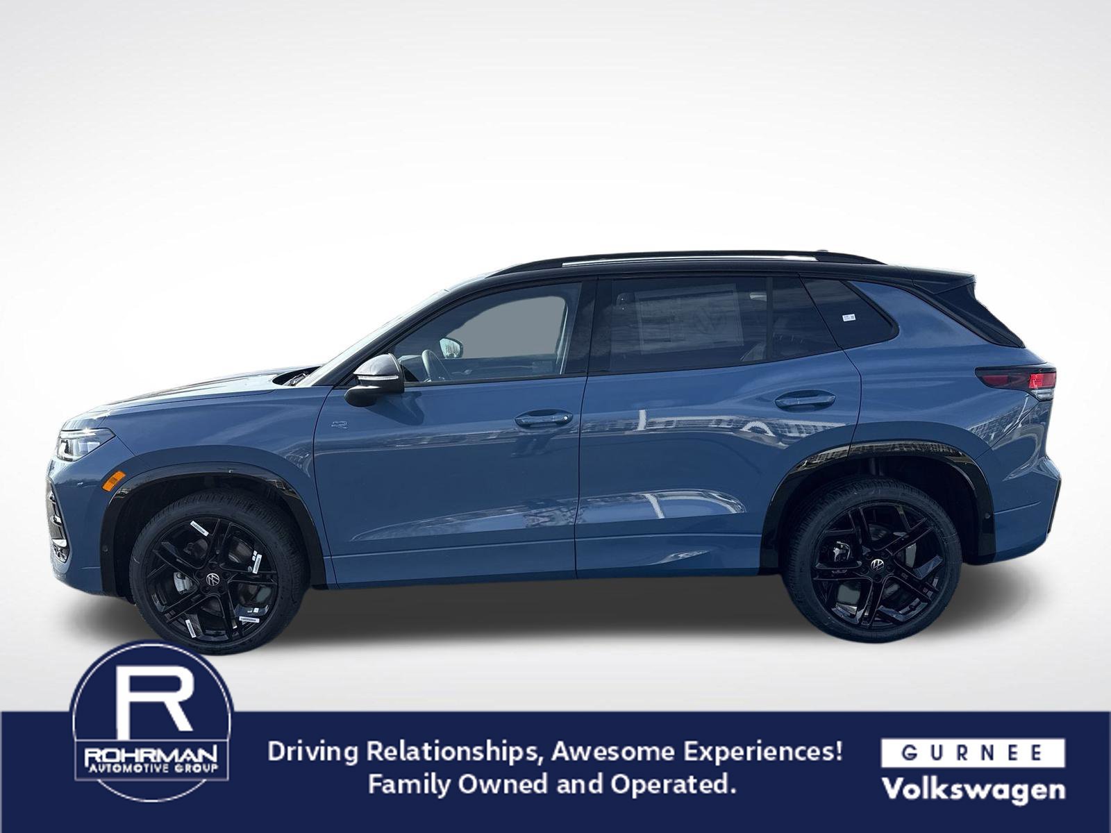 New 2026 Volkswagen Tiguan SE R-Line AWD/4WD image 6