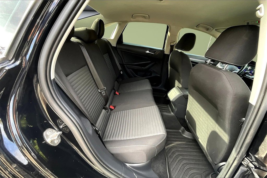 Used 2023 Volkswagen Jetta S image 24