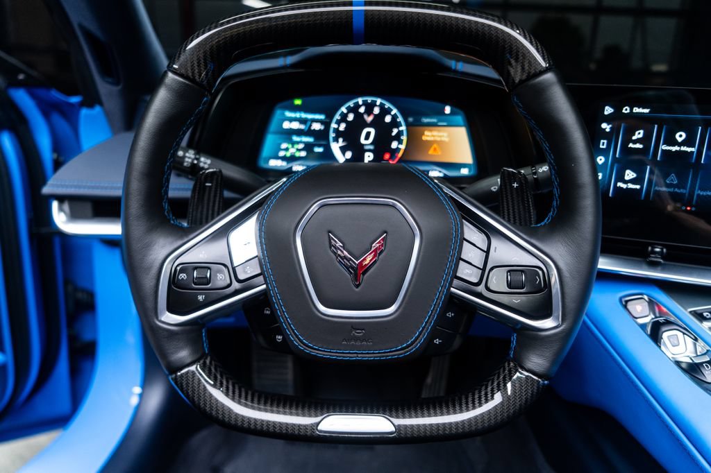 Used 2025 Chevrolet Corvette Z06 RWD image 31