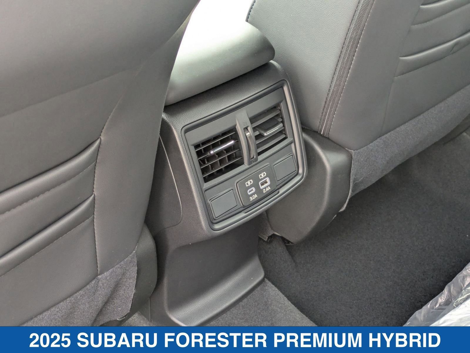 Certified 2025 Subaru Forester Premium image 12