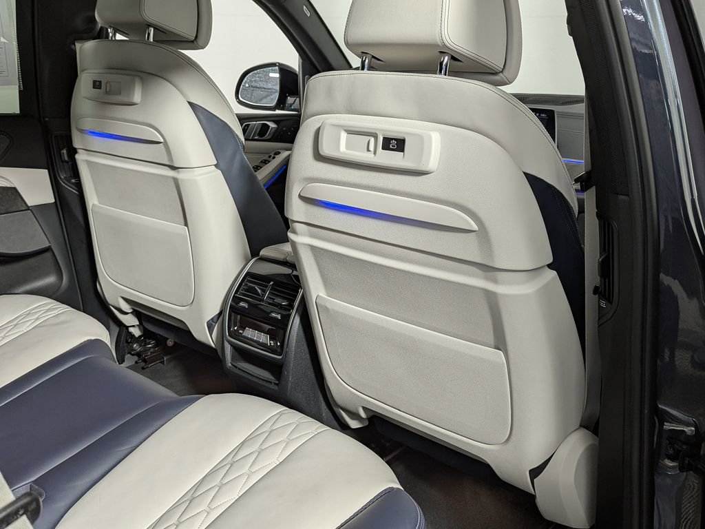 Used 2021 BMW X5 xDrive40i w/ M Sport Package image 44