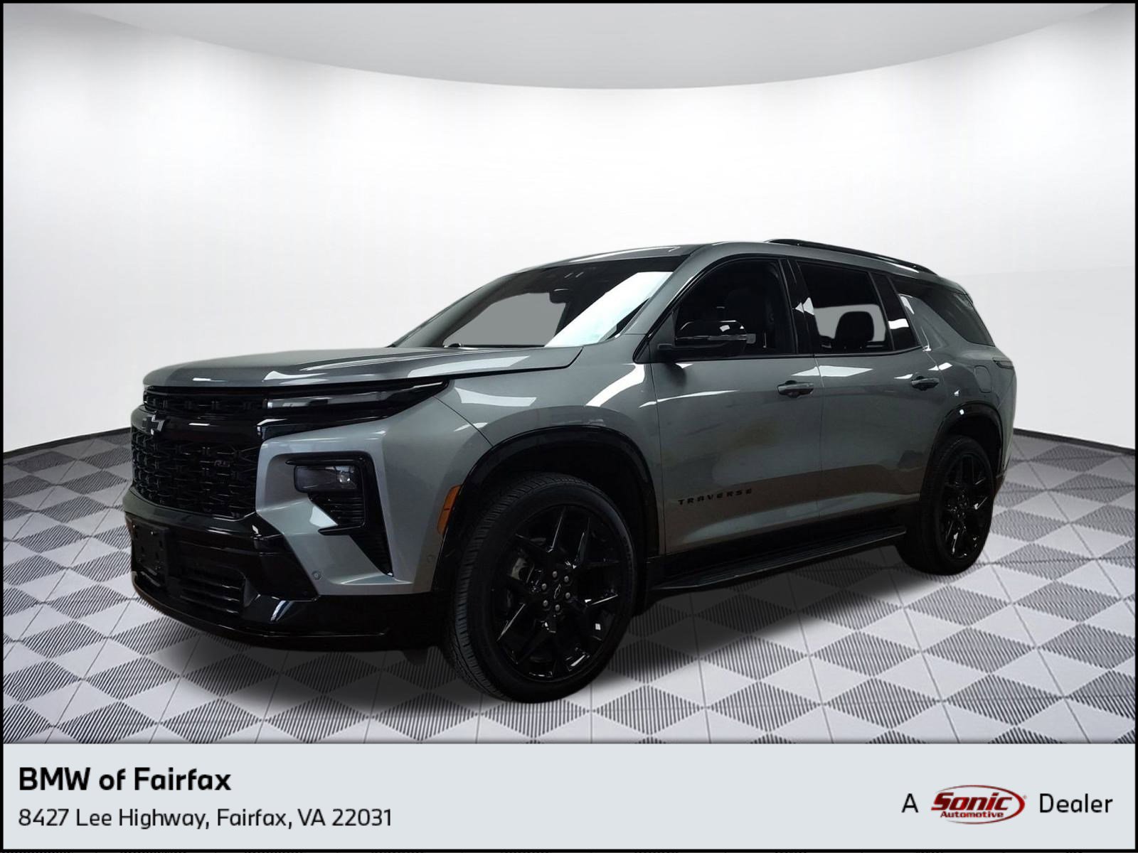 Used 2024 Chevrolet Traverse RS image 1