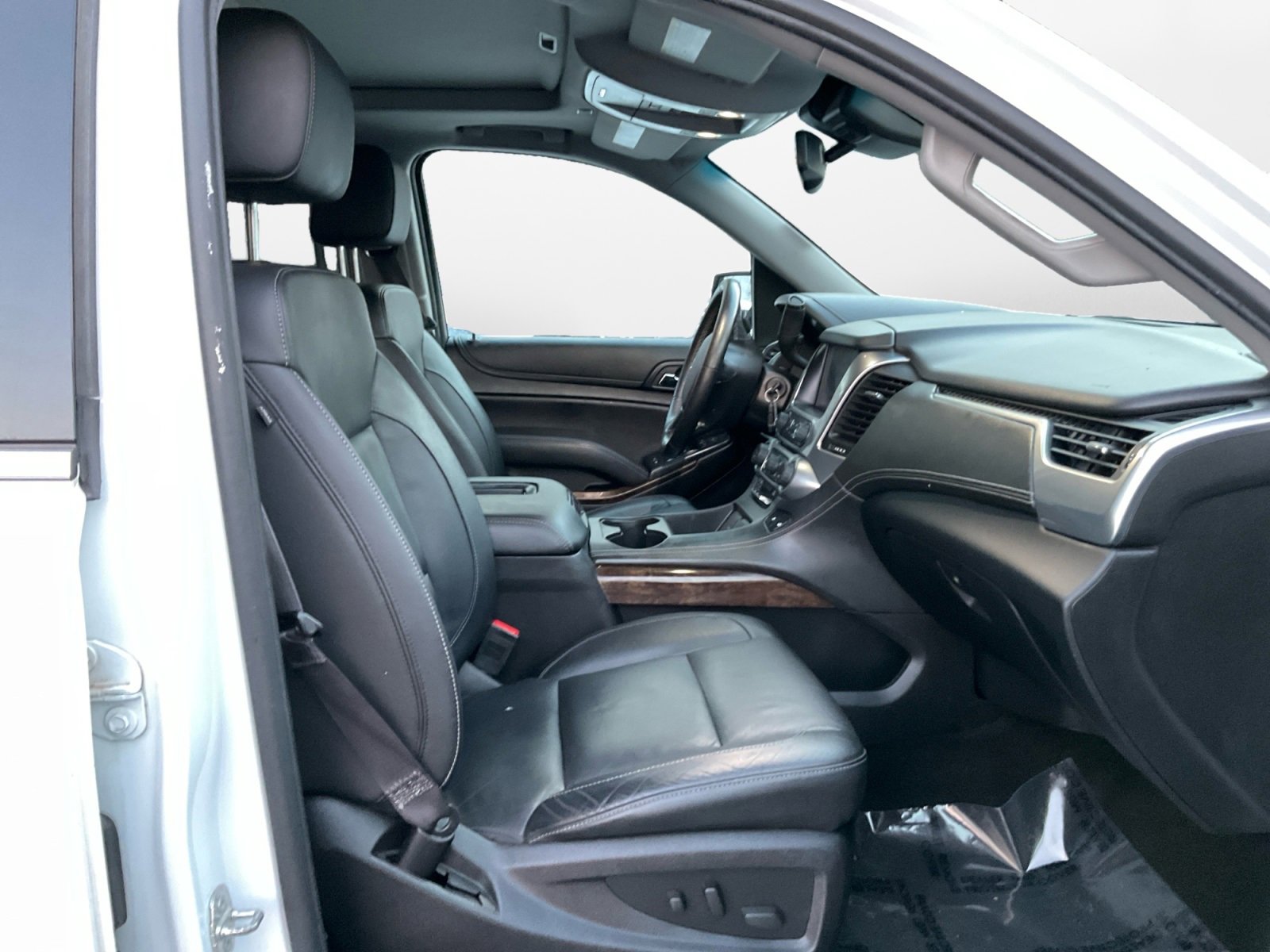 Used 2017 Chevrolet Tahoe LT image 15