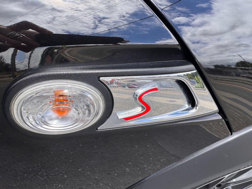 Used 2012 MINI Cooper S FWD image 6