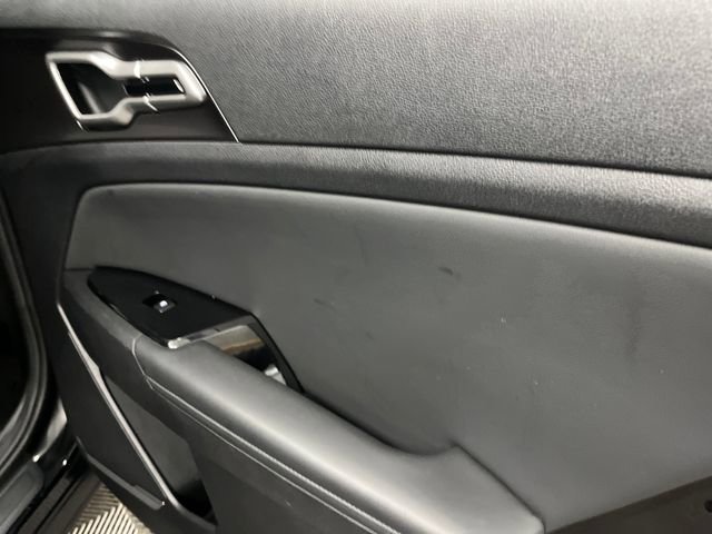 Certified 2023 Kia Sportage EX FWD image 32
