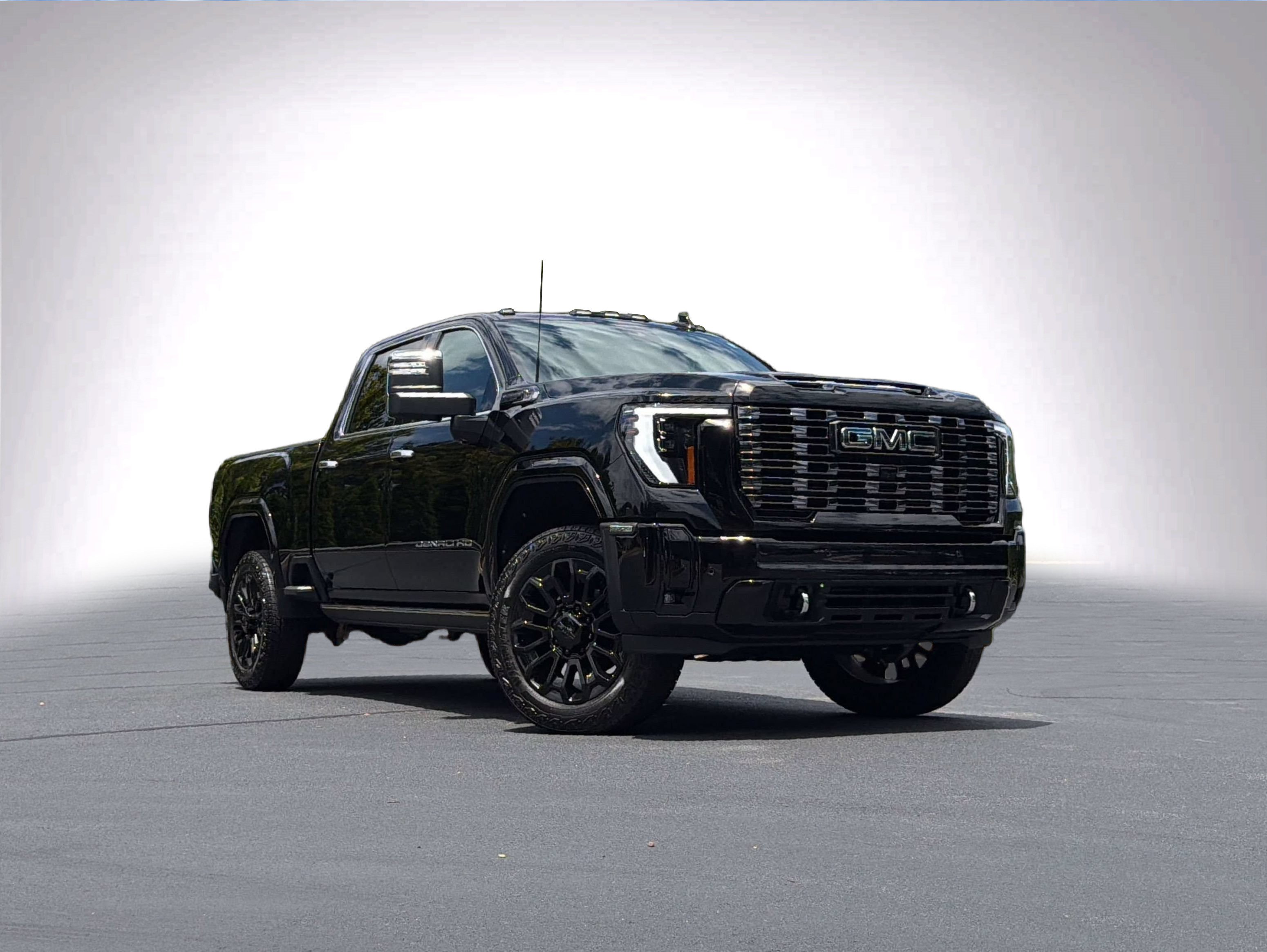 Used 2026 GMC Sierra 2500 Denali Ultimate AWD/4WD video 2