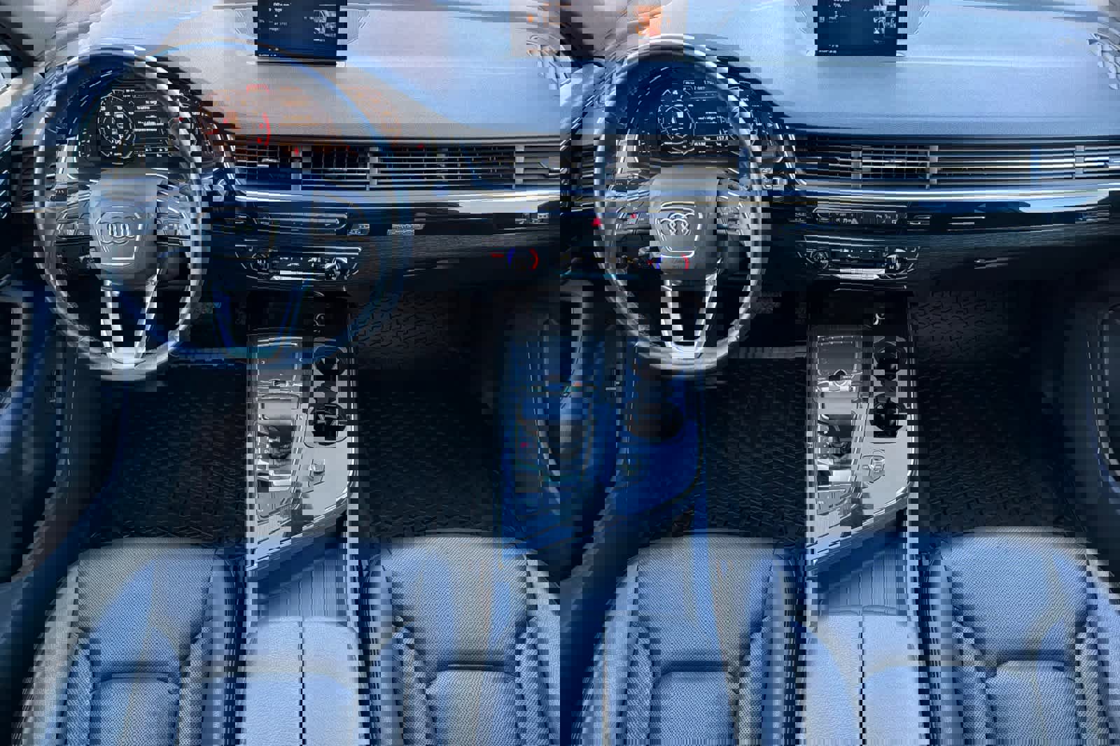 Used 2017 Audi Q7 3.0T Premium Plus image 3