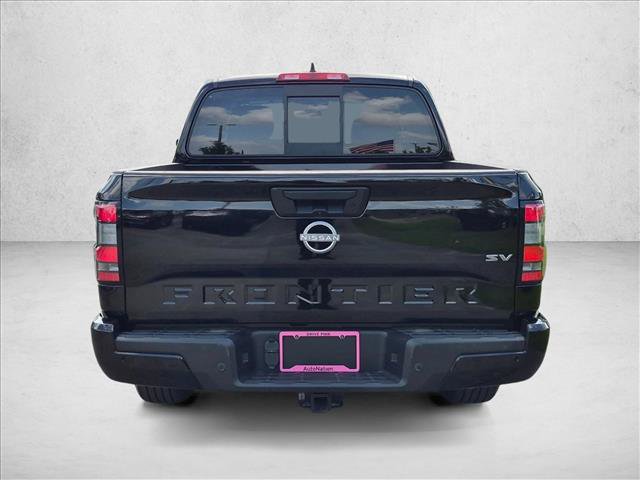 Used 2022 Nissan Frontier SV RWD image 6