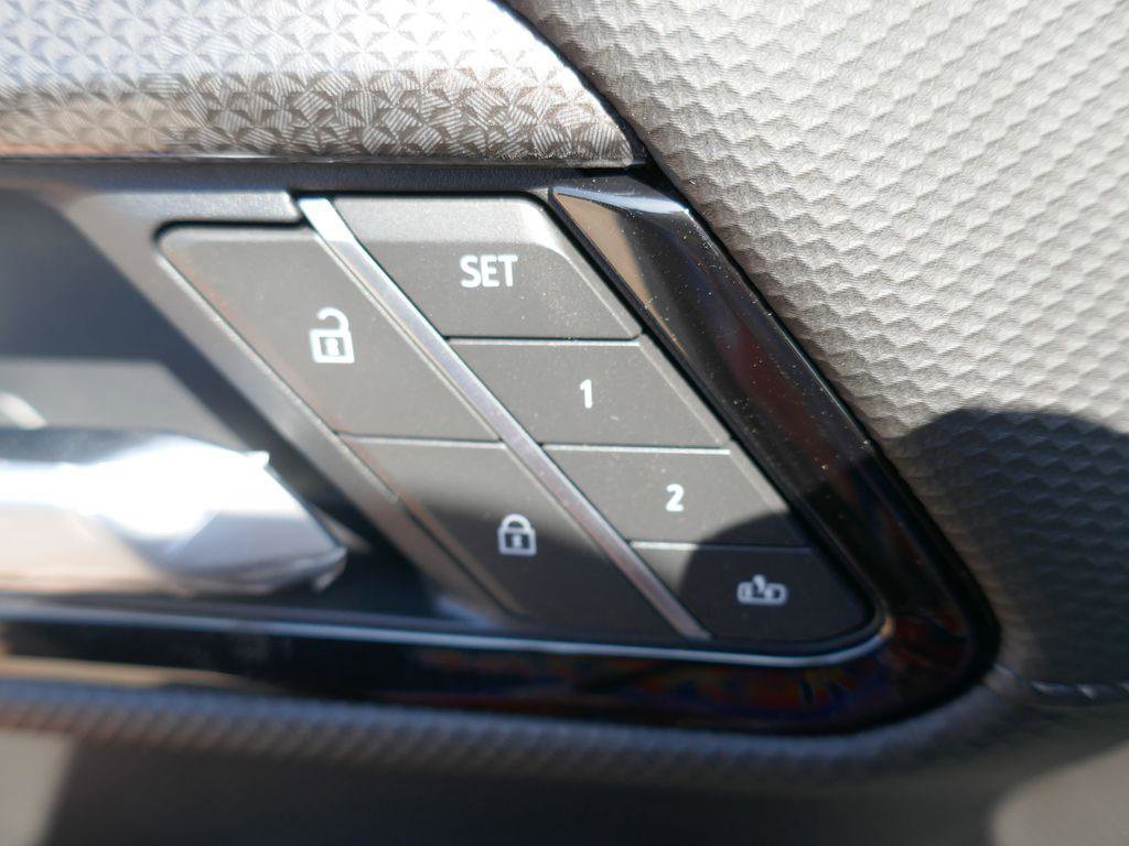 New 2026 Chevrolet Silverado 1500 ZR2 image 23