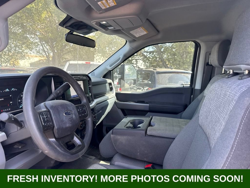 Used 2024 Ford F350 XLT AWD/4WD image 8